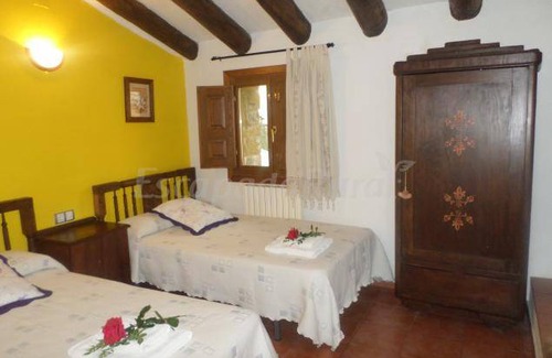 El Pueyo de Araguas Cottage | Cabin ∙ 4 bedrooms ∙ 12 guests
