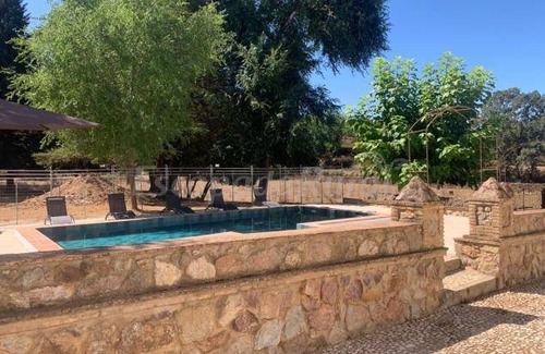 Aracena Cottage | Cabin ∙ 6 bedrooms ∙ 24 guests
