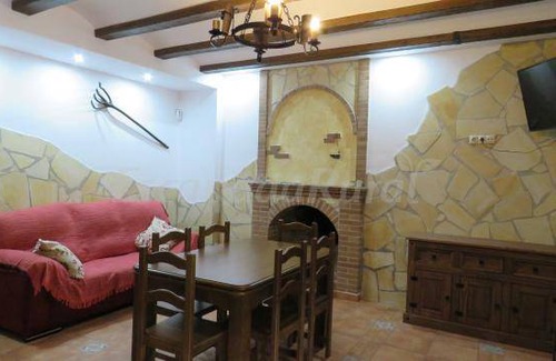 Villanueva del Arzobispo Cottage | Cabin ∙ 8 bedrooms ∙ 20 guests