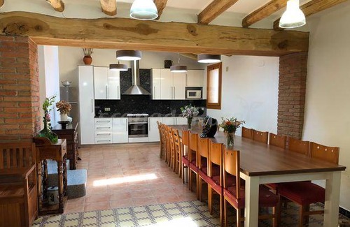 Arbucies Cottage | Cabin ∙ 9 bedrooms ∙ 10 guests