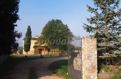 Caldes de Malavella Cottage | Cabin ∙ 9 bedrooms ∙ 8 guests