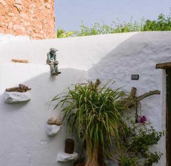 Sant Llorenc de Balafia Hotel | Can Quince Balafia Ibiza Hotel - Turismo de Interior