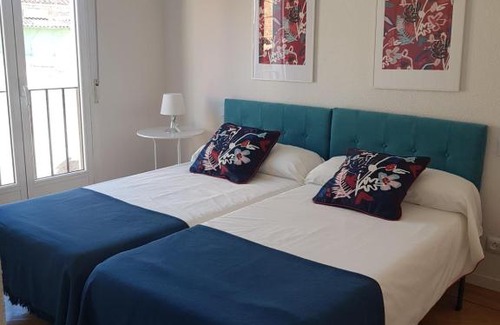 Avila House | Casa Plaza Santiago centro