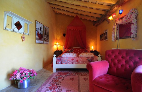 Cornella del Terri Other | Casa Rural Autenticó, Romantic, Vintage