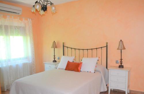 Fernan Caballero House | Casa Rural Villa Herrera