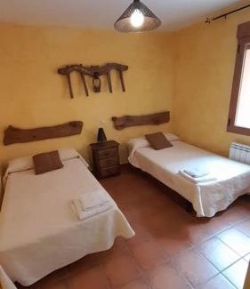 Ayllon House | Casas Rurales Mi Reja B