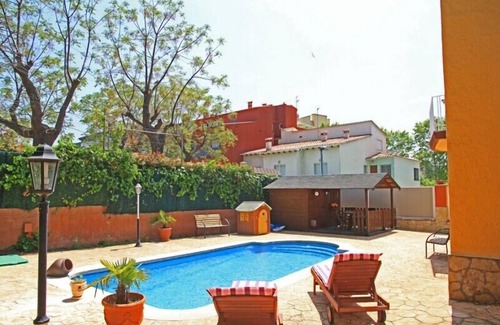 Platja d'Aro Villa | Club Villamar - Nice villa in the center of Playa de Aro with Garage, Wifi, private pool und BBQ .