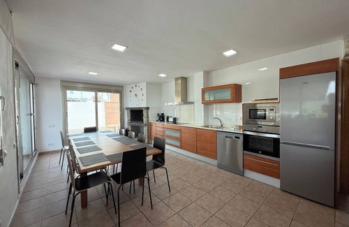 Lloret de Mar Villa | Club Villamar - Very spacious villa with a large swimming pool and breath-taking view over the a.