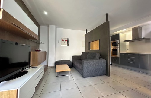 Santa Margarida Apartment | Drugstore B A - Two Bedroom Apartment, Sleeps 6