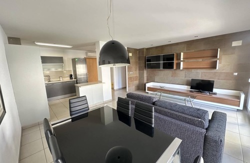 Santa Margarida Apartment | Drugstore B E - Two Bedroom Apartment, Sleeps 6