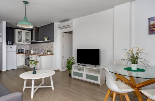 Carihuela Apartment | Duquesa de España by Interhome