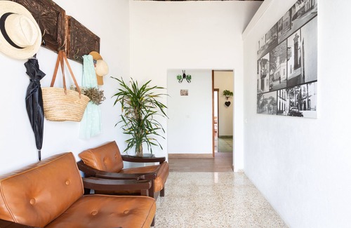 San Juan de la Rambla Hostel | El Hostal Del Cubo