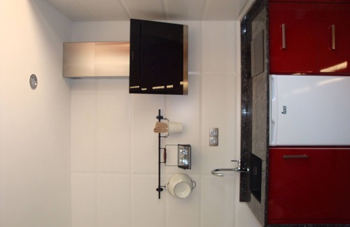 Villasinde Hostel | El Recantín, two double bedrooms with living room-kitchen