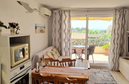 Empuriabrava Apartment | Empuriabrava: Beautiful and quiet apartment with a nice view, only 100m from the beach