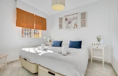 Carihuela Apartment | Erisa 68 by IVI Real Estate