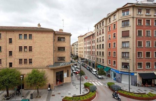 Segundo Ensanche Apartment | 67 m² Apartment ∙ 2 bedrooms ∙ 4 guests