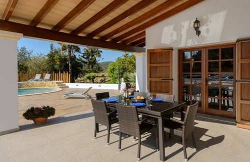 Santa Gertrudis Villa | 180 m² Villa ∙ 2 bedrooms ∙ 4 guests