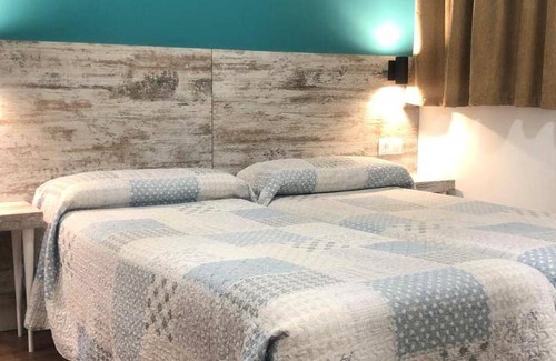 Santo Domingo de la Calzada Bed & Breakfast | 50 m² Bed and breakfast ∙ 2 bedrooms ∙ 4 guests