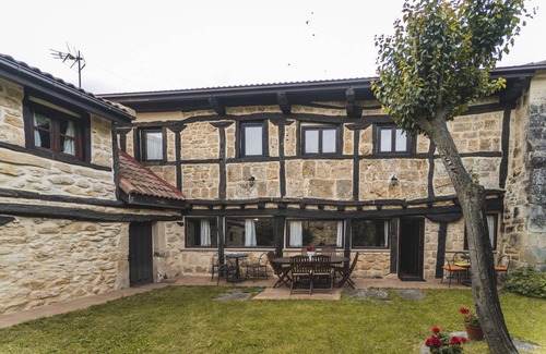 Villallano House | 200 m² House ∙ 5 bedrooms ∙ 11 guests