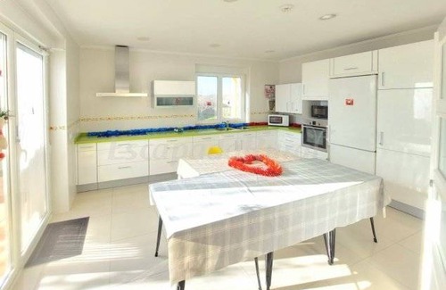 Villanueva de Las Manzanas Cottage | Cabin ∙ 9 bedrooms ∙ 31 guests