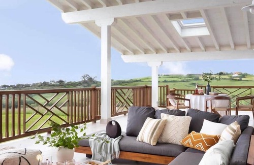 San Vicente de la Barquera House | Espectacular Casa en un Alto con Vistas al Cantábrico y Picos de Europa