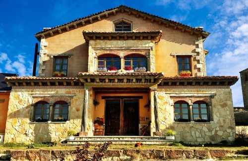 Villovela de Piron Hostel | Forget-me-not (The Royal Road VILLOVELA DE PIRON)