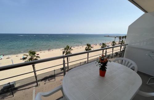 Santa Margarida Apartment | FRONT MER 31