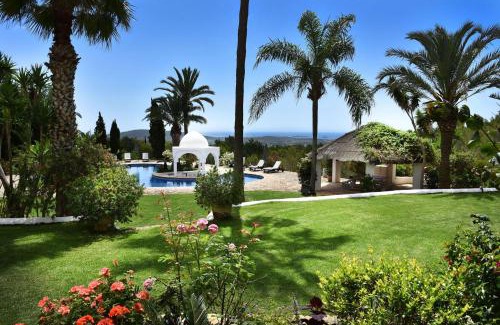 Santa Eulalia del Rio Villa | Hideaway Ibiza Villa Hilltop Estate Can Arte 6 Bedrooms I Santa Eulalia