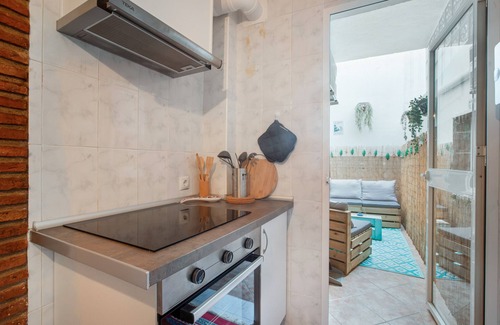 Benalmadena House | Holiday Home 'Gecko' with Private Terrace, Wi-Fi and Air Conditioning