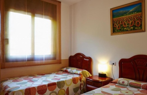 Pals House | Holiday Home Golf Relax 4 dorm by Interhome