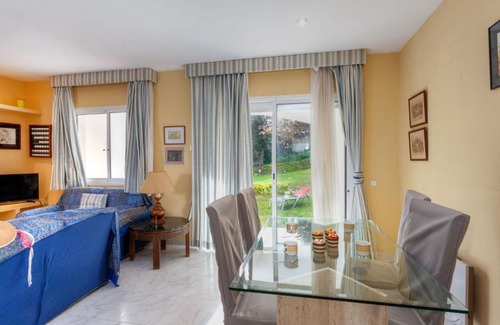 Pals House | Holiday Home Trebol Rojo