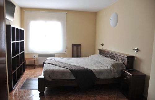 Verges Hostel | Hostal Alberana
