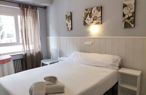 Oeste Hostel | Hostal Albero by gaiarooms