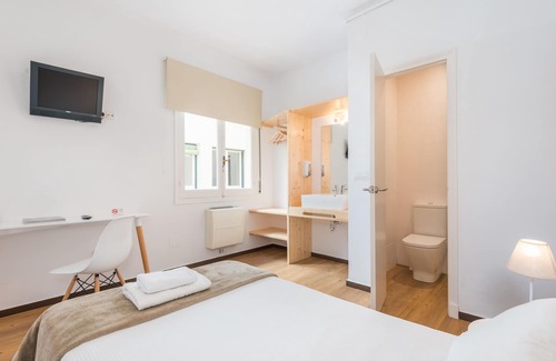 Mahon Hostel | Hostal Jume - Urban Rooms
