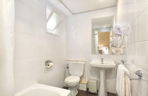 Mahon Hostel | Hostal Jume - Urban Rooms