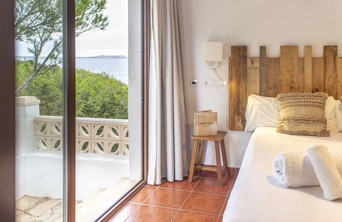Cap Negret Hostel | Hostal La Torre