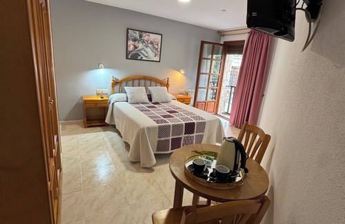 Chisagues Hostel | HOSTAL MARBORE