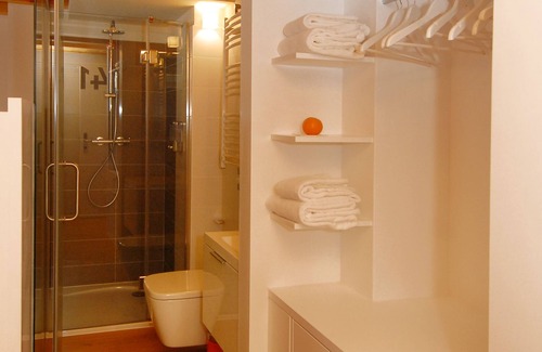 Burgos Hostel | Hostal riMboMbin