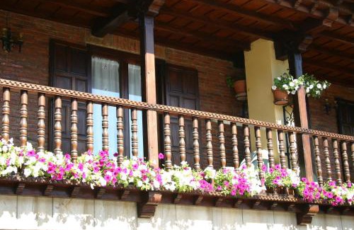 Ojedo Hostel | Hosteria Peña Sagra