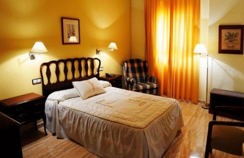 Carcheles Hotel | Hotel El Oasis