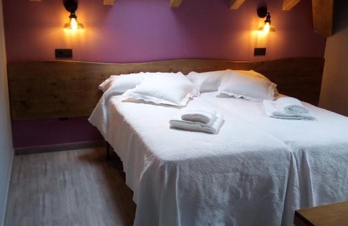Grandas de Salime Hostel | Hotel Miguelin