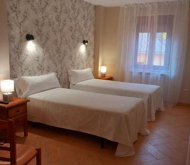 Otero de Guardo Hotel | HOTEL RURAL ORQUIDEA