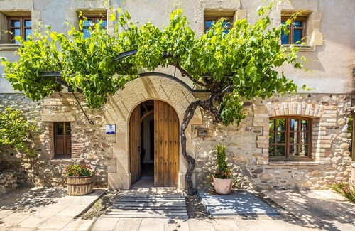 Llica d'Amunt Villa | House/14 pax 30 minutes Barcelona - swimming pool
