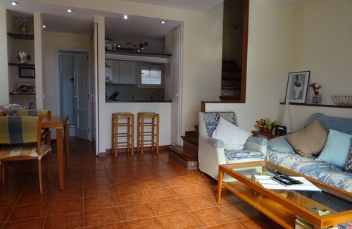 Castello d'Empuries House | House with 2 floors, with mooring, garden and lake views
