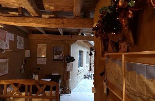 Villares de Orbigo Hostel | L' Abilleiru Albergue Rural