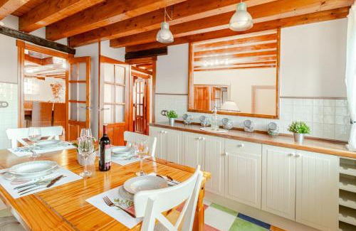 Enmedio House | La Regalía de Requejo