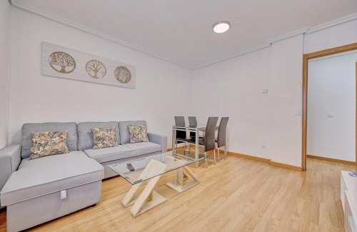 Logrono Apartment | La Ribera by Clabao