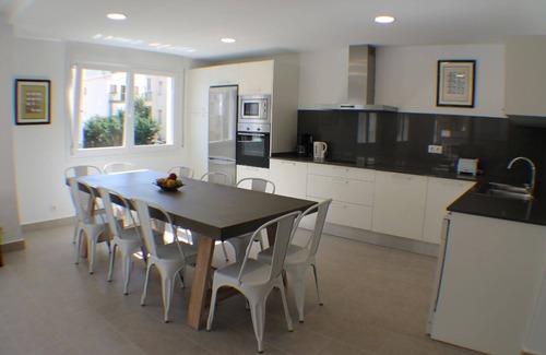 Santa Margarida Apartment | Las Acacias - Four Bedroom Apartment, Sleeps 10