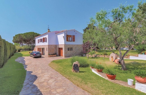 Calonge House | Lovely home in Calonge with WiFi