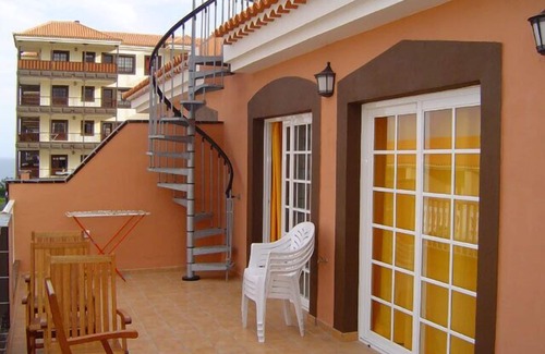 Arona Apartment | Luxury 2 bedroom Apartment, Tenerife - RECENTLY UPGRADED